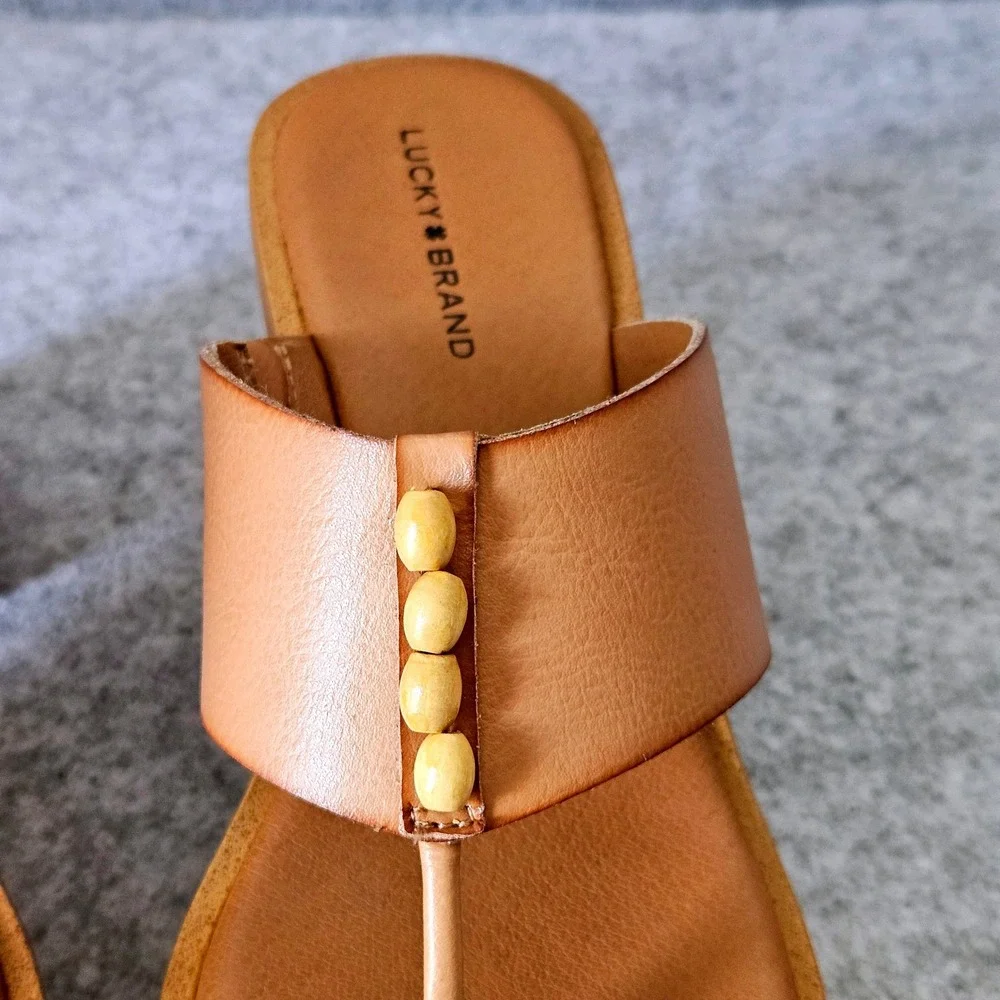 Lucky Brand Womens Tan Leather Beaded Thong Platform Block Heel Sandals Size 9M - Picture 9 of 10